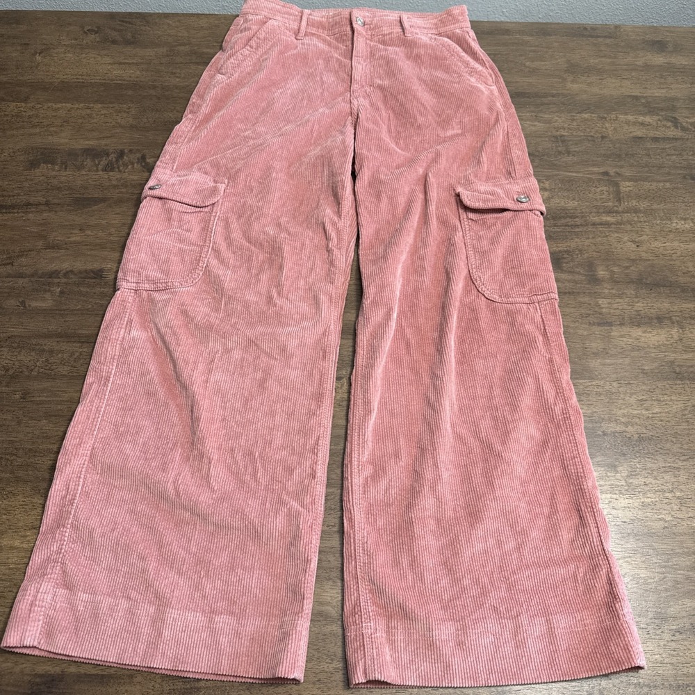 American Eagle Super High Rise Baggy Wide Leg Pink Corduroy Cargo Pants Womens 6